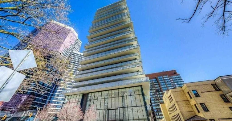 518-57 St Joseph Street, Toronto, ON, M5S 0C5