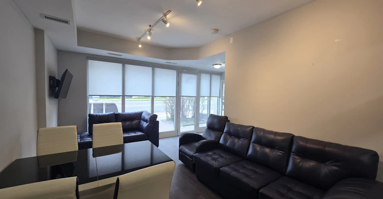 3-726 Sheppard Avenue W, Toronto, ON, M3H 2S8