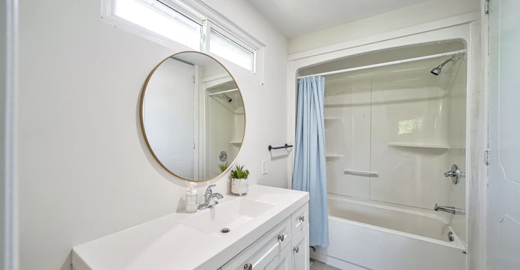 50 Axsmith Crescent, Toronto, ON, M2J 3K3 - 30