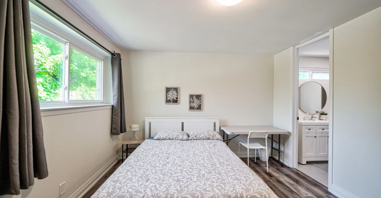 50 Axsmith Crescent, Toronto, ON, M2J 3K3 - 27