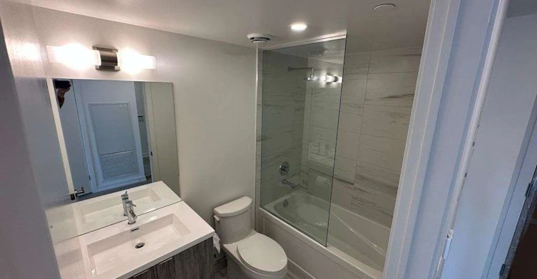 2515-138 Downes Street, Toronto, ON, M5E 0E4 - 19