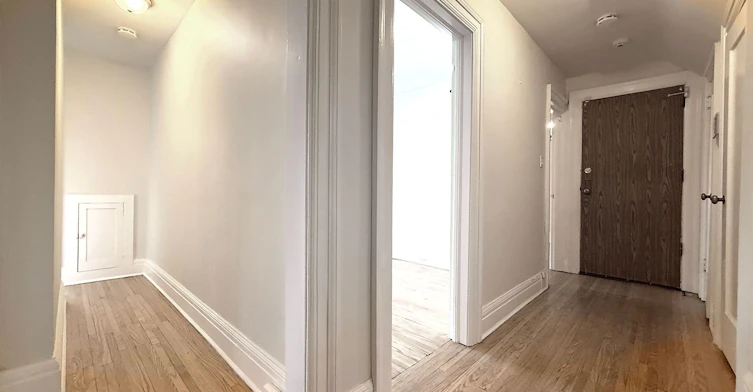 C-42 Glencairn Avenue, Toronto, ON, M4R 1M5 - 2