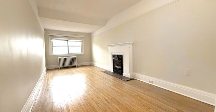 C-42 Glencairn Avenue, Toronto, ON, M4R 1M5 - 3