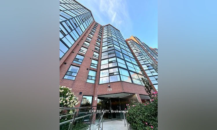 705-725 King Street W
