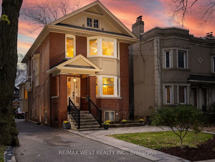 311 St Clair Avenue E, Toronto, ON, M4T 1P3