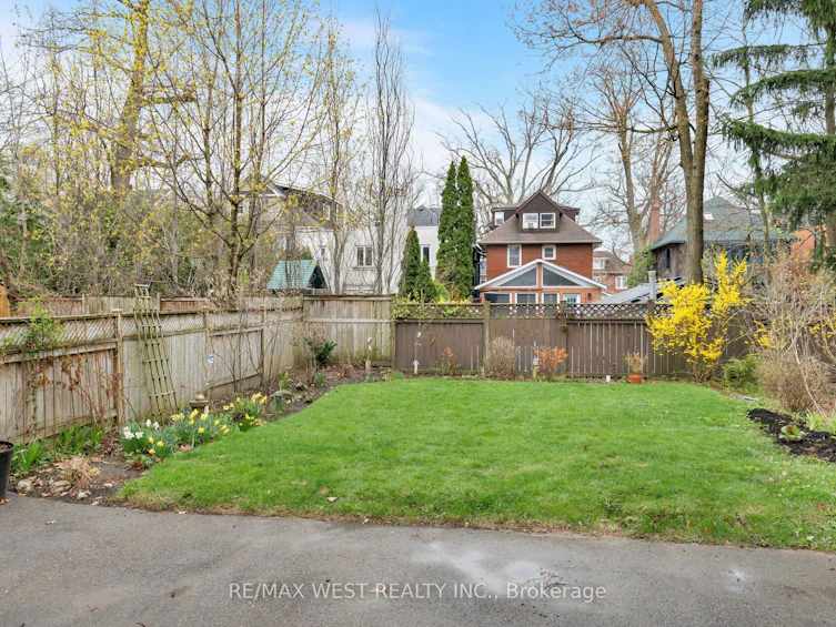 311 St Clair Avenue E, Toronto, ON, M4T 1P3 - 37