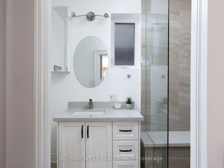 311 St Clair Avenue E, Toronto, ON, M4T 1P3 - 15