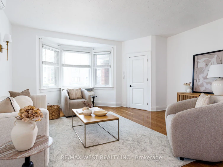 311 St Clair Avenue E, Toronto, ON, M4T 1P3 - 6