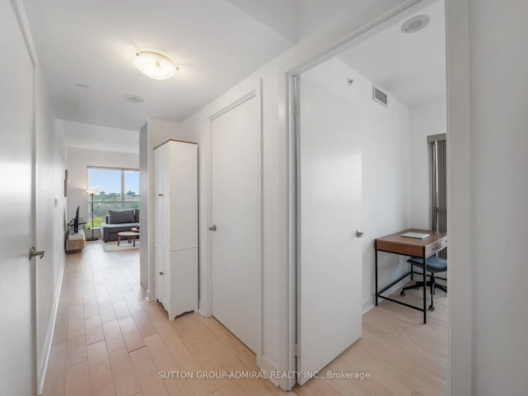 1202-58 Orchard View Boulevard, Toronto, ON, M4R 0A2 - 12