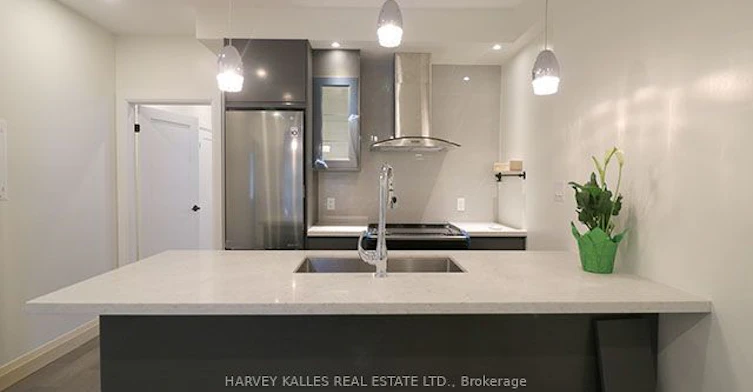 Main-488 Lansdowne Avenue, Toronto, ON, M6H 3Y3 - 2