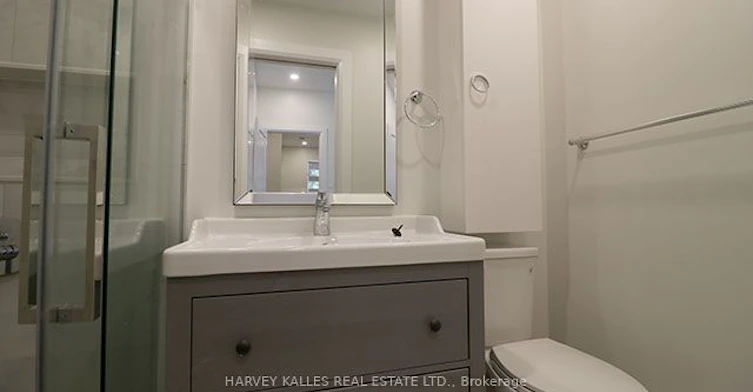 Main-488 Lansdowne Avenue, Toronto, ON, M6H 3Y3 - 8