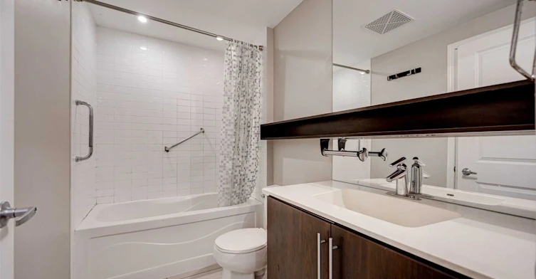 223-2885 Bayview Avenue, Toronto, ON, M2K 0A3 - 7