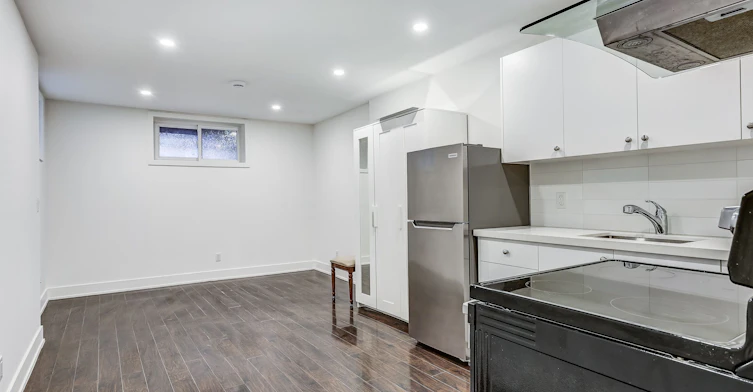 BSMT-588 Ossington Avenue, Toronto, ON, M6G 3T5 - 4