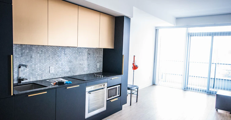 2509-85 Wood Street, Toronto, ON, M4Y 0E8 - 3