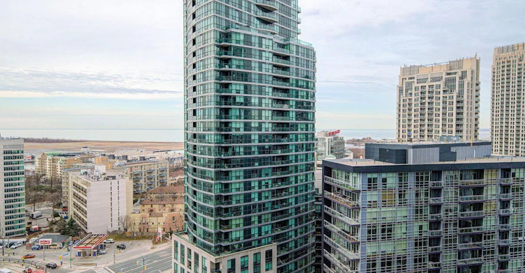 2102-19 Bathurst Street, Toronto, ON, M5V 0N2 - 10