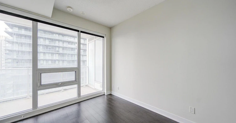 2102-19 Bathurst Street, Toronto, ON, M5V 0N2 - 6