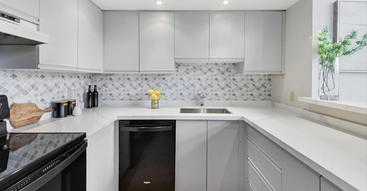 404-393 King Street E, Toronto, ON, M5A 1L3 - 8