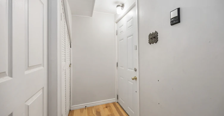 Bsmt-133 Shawnee Circle, Toronto, ON, M2H 2Y3 - 3