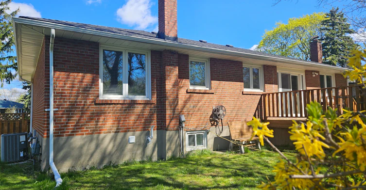 16 Donewen Court, Toronto, ON, M4A 1P8 - 5