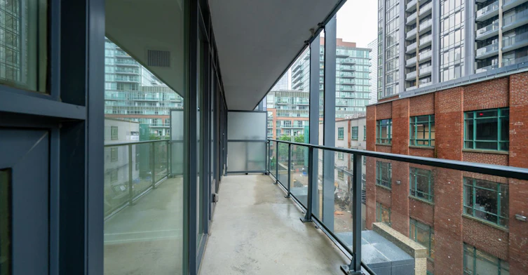 303-105 George Street, Toronto, ON, M5A 0L4 - 4