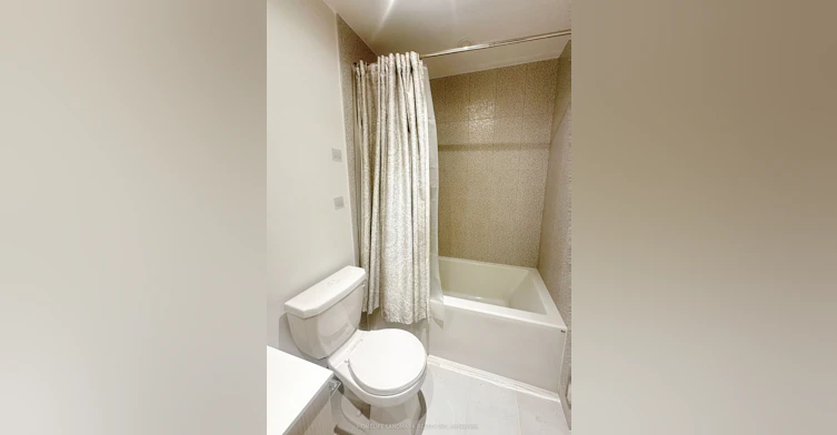 656-25 Adra Grado Way, Toronto, ON, M2J 0H6 - 11