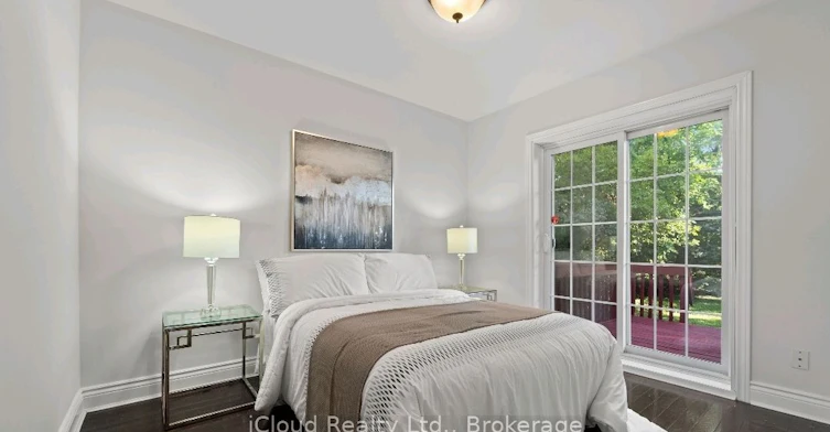 37 Collinson Boulevard, Toronto, ON, M3H 3C1 - 5