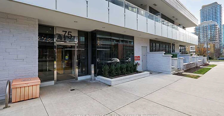 1015-75 Canterbury Place, Toronto, ON, M2N 2N1 - 2