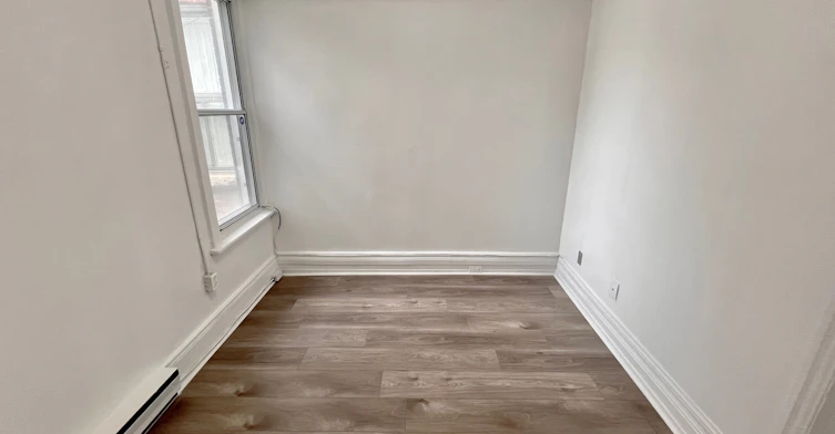 1-454 Bloor Street W, Toronto, ON, M5S 1X8 - 5