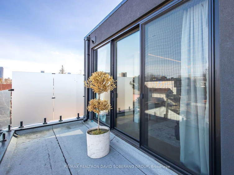 102 Ulster Street, Toronto, ON, M5S 1G1 - 28