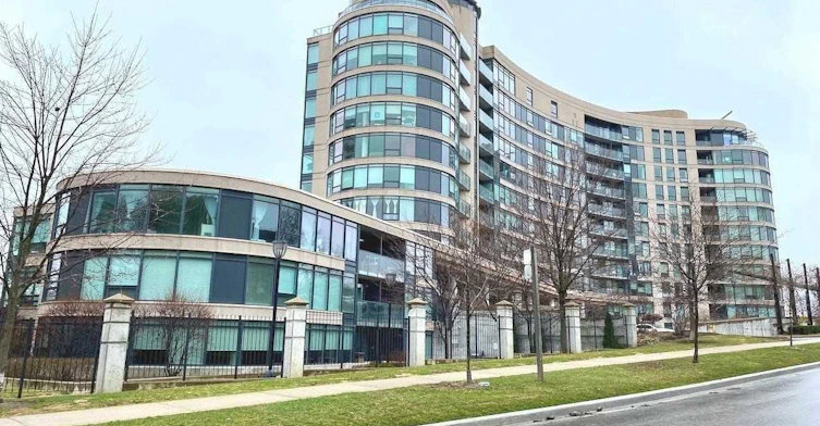 PH204-18 Valley Woods Road, Toronto, ON, M3A 0A1 - 34