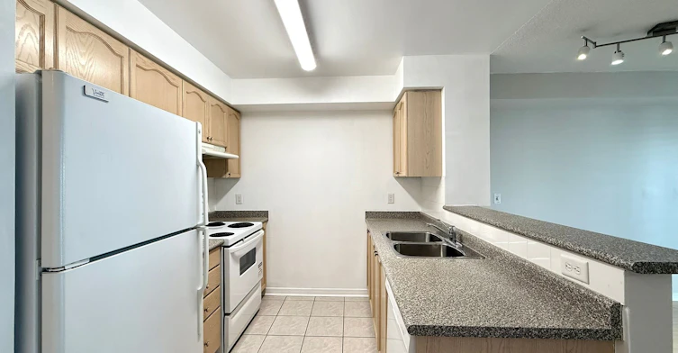 2208-22 Olive Avenue, Toronto, ON, M2N 7G6 - 6