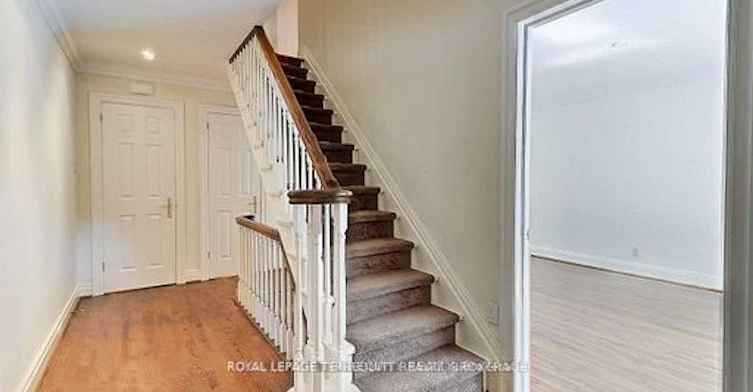 4 Blanchard Road, Toronto, ON, M4N 3L9 - 4