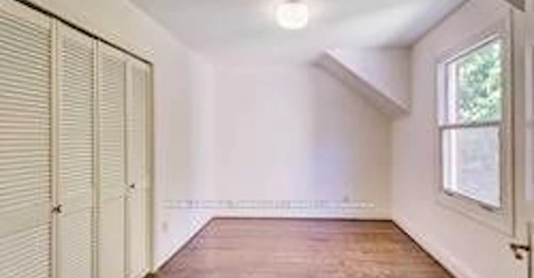 4 Blanchard Road, Toronto, ON, M4N 3L9 - 18