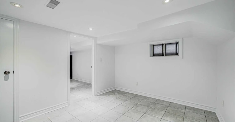 Lower-184 Cedric Avenue, Toronto, ON, M6C 3X8 - 13