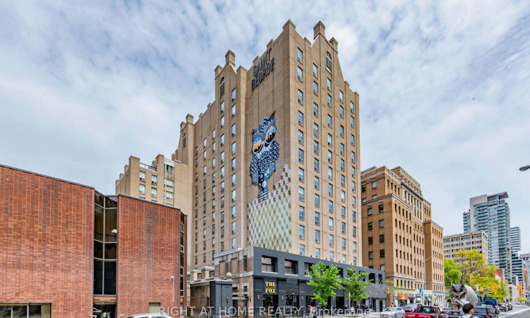 804-284 Bloor Street W