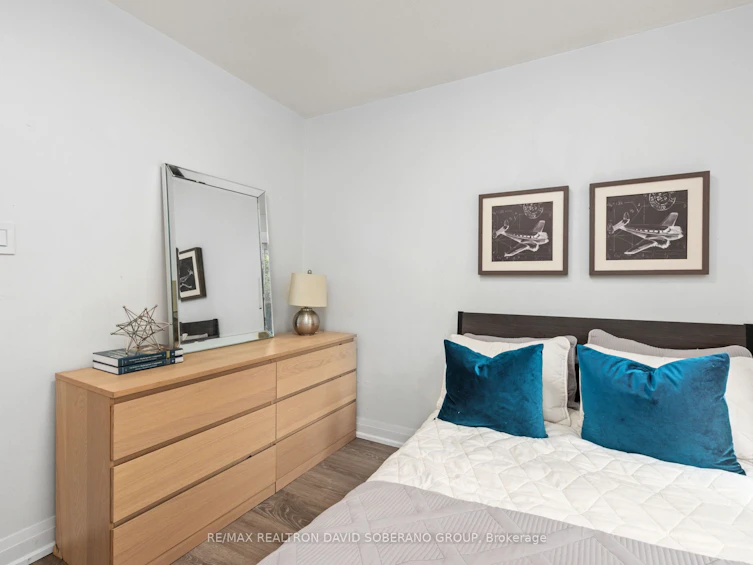 35 Almore Avenue, Toronto, ON, M3H 2G9 - 19