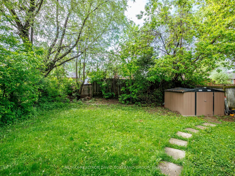 35 Almore Avenue, Toronto, ON, M3H 2G9 - 47