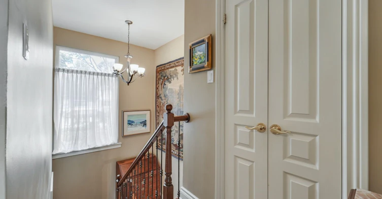 25 Clarendon Avenue, Toronto, ON, M4V 1H8 - 21