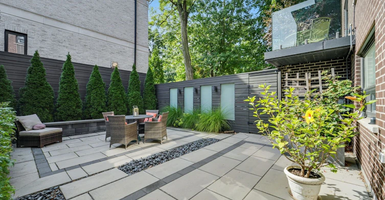 25 Clarendon Avenue, Toronto, ON, M4V 1H8 - 38