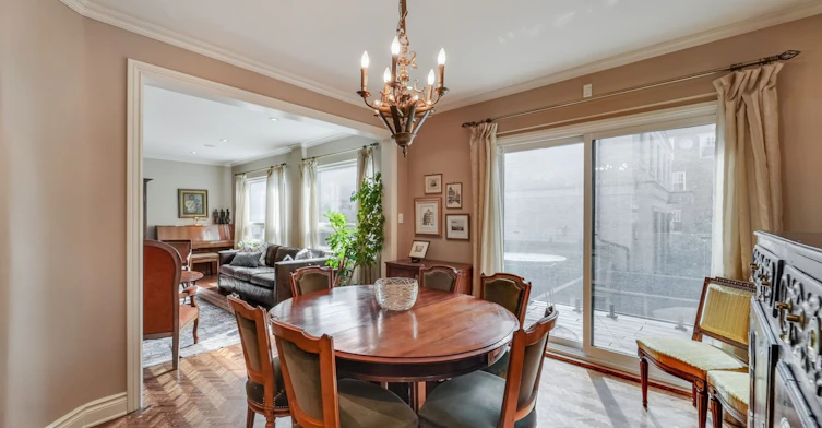 25 Clarendon Avenue, Toronto, ON, M4V 1H8 - 12