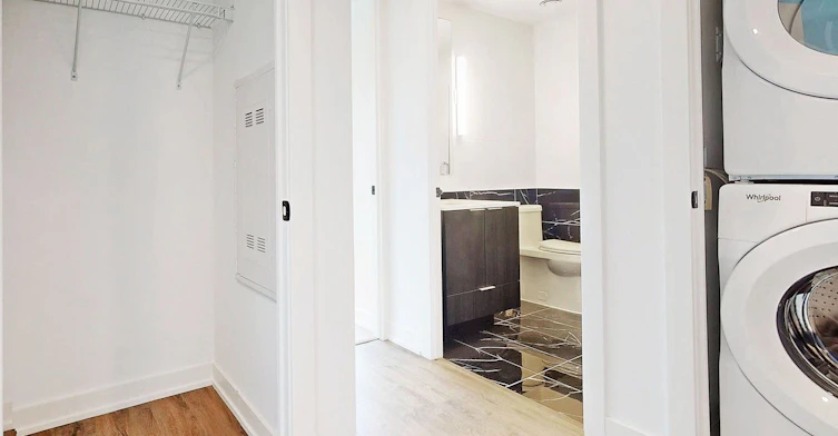 4105-327 King Street W, Toronto, ON, M5V 0W7 - 38