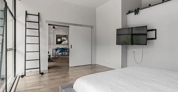 1E-86 Gerrard Street E, Toronto, ON, M5B 2J1 - 27