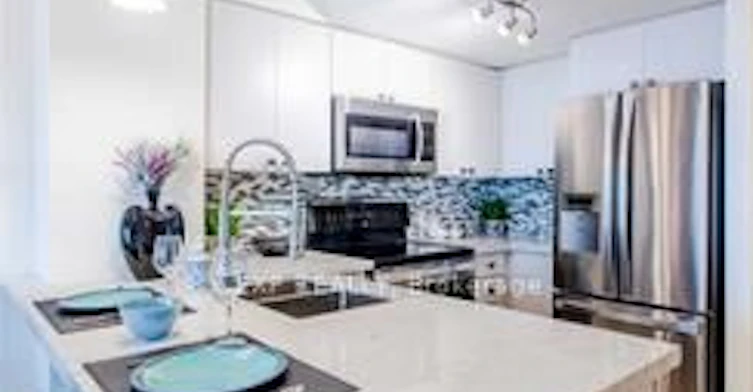 1306-18 Yonge Street, Toronto, ON, M5E 1Z8 - 13