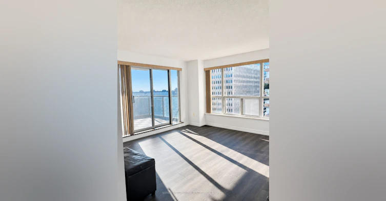 1901-909 Bay Street, Toronto, ON, M5S 3G2 - 9