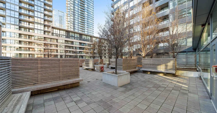 1005-25 Telegram Mews, Toronto, ON, M5V 3Z1 - 45