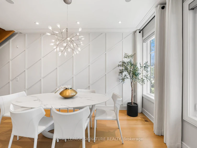 588 Woburn Avenue, Toronto, ON, M5M 1L9 - 5