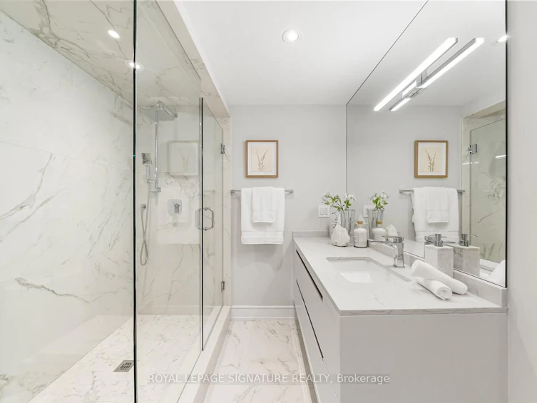 588 Woburn Avenue, Toronto, ON, M5M 1L9 - 29