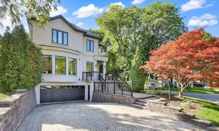 131 Bannockburn Avenue