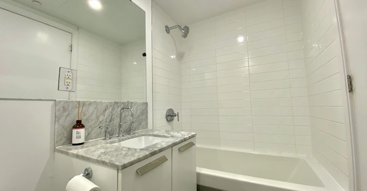 1501-42 Charles Street E, Toronto, ON, M4Y 0B7 - 13