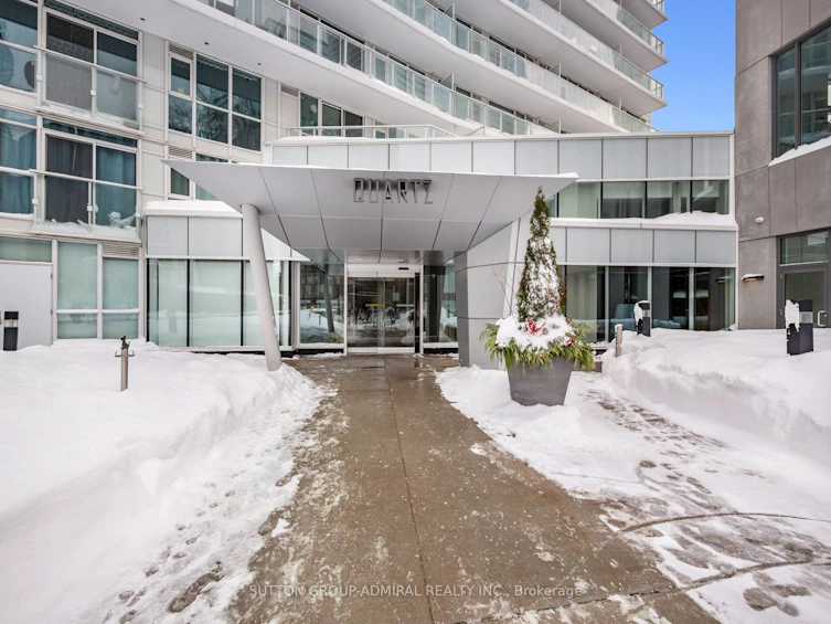 315-75 Queens Wharf Road, Toronto, ON, M5V 0J8 - 2